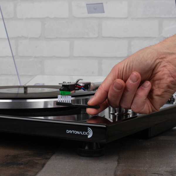 Main product image for Dayton Audio VRCK Vinyl Record Care System (5 in 1) Metal Case Packing230-478